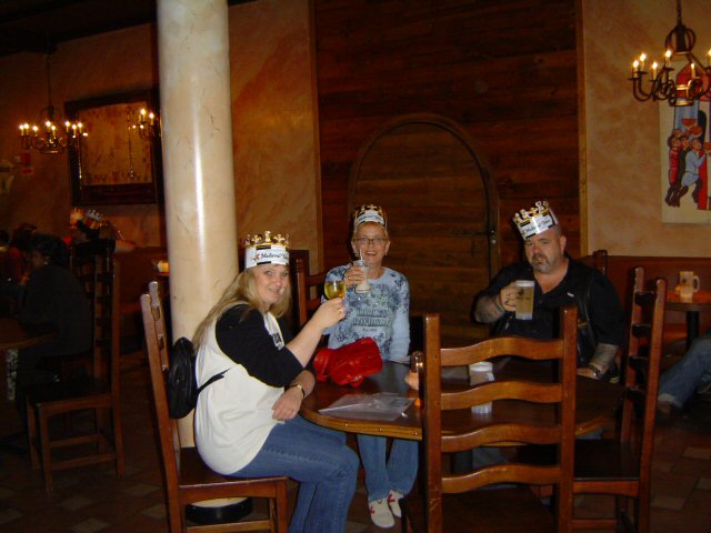 dbw2004108.jpg