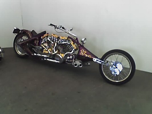 us05045a.jpg
